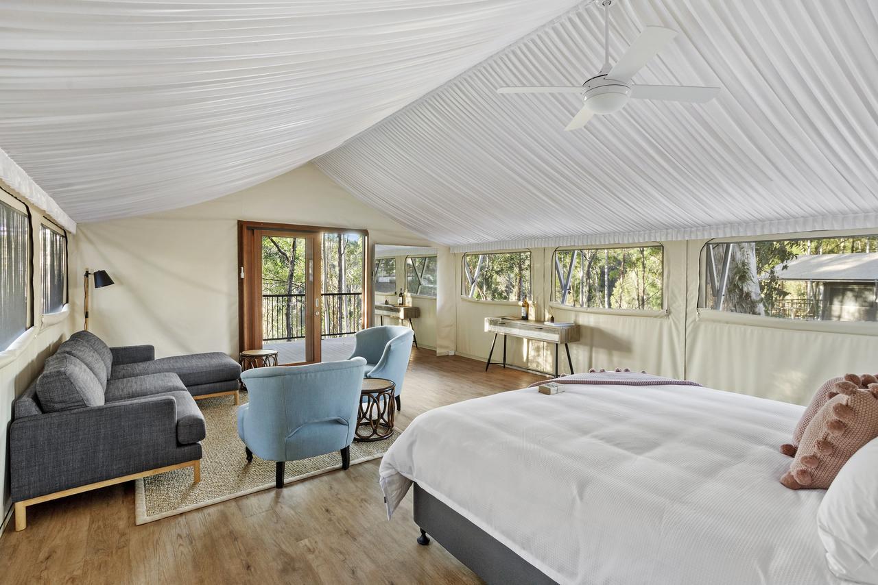 Sanctuary By Sirromet Luxury tent Mount Cotton